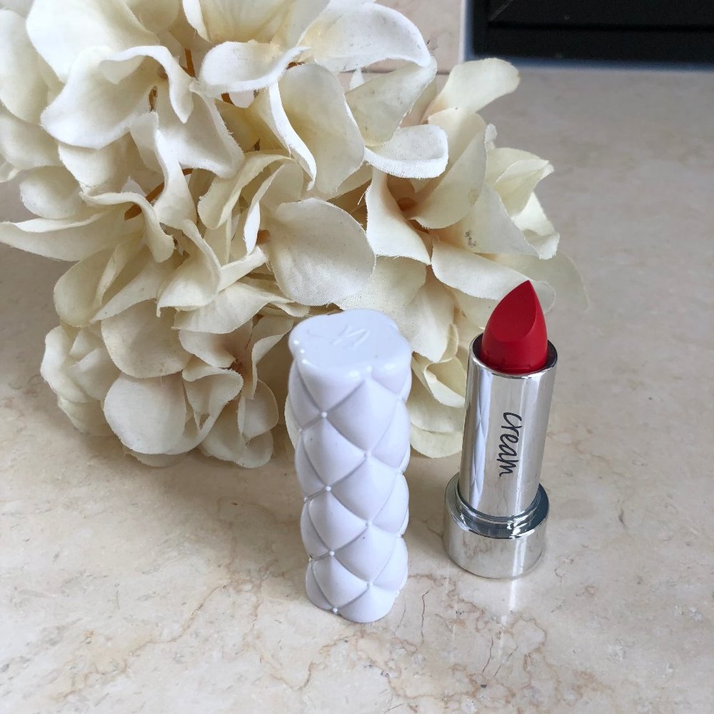 NEW It Cosmetics Pillow Lips Lipstick Fanciful